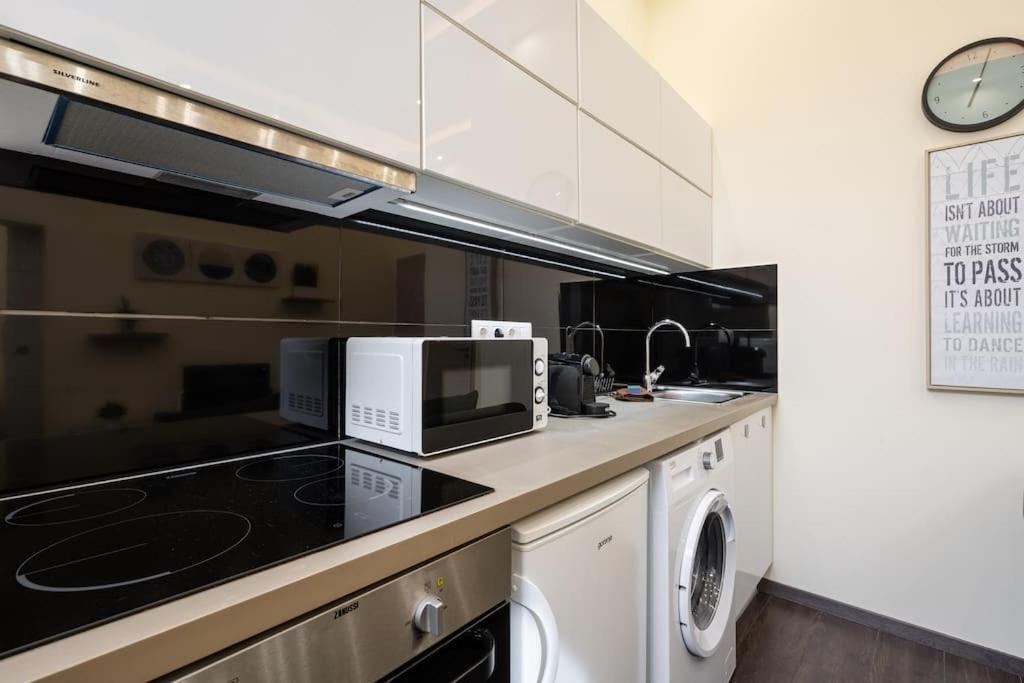 Peppy Of Harmony Apartment Budapest